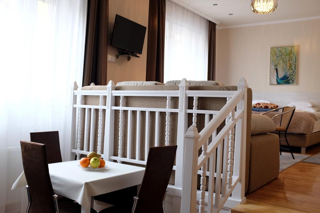 Stefania Studio Apartmanok Szeged Exterior photo
