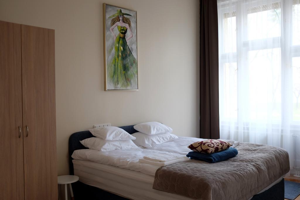 Stefania Studio Apartmanok Szeged Exterior photo