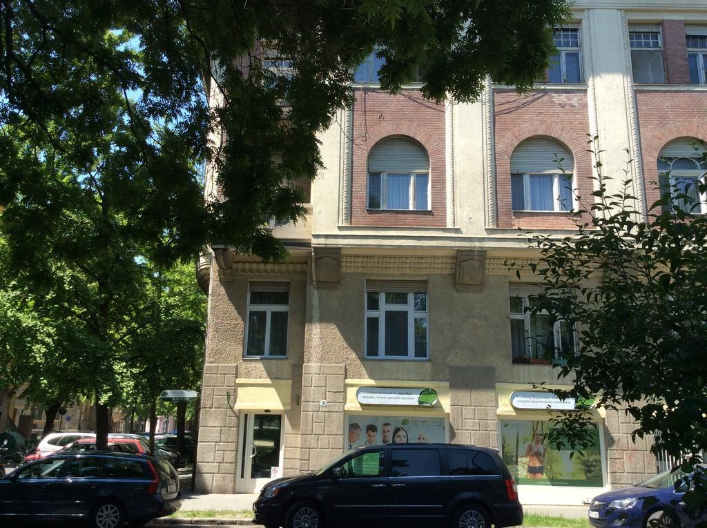 Stefania Studio Apartmanok Szeged Exterior photo